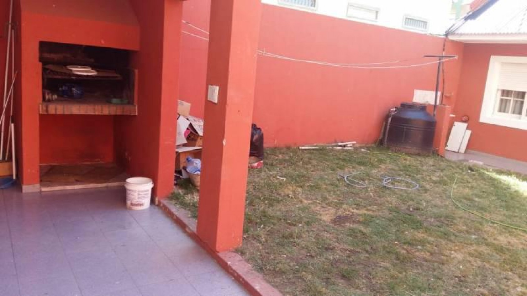 VENTA CASA 5 AMBIENTES Necochea