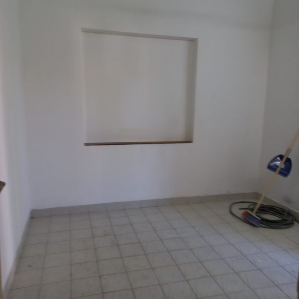 ALQUILER PH 2 AMBIENTES CIUDAD EVITA