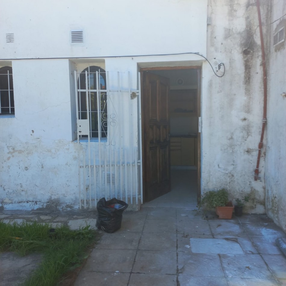 ALQUILER PH 2 AMBIENTES CIUDAD EVITA