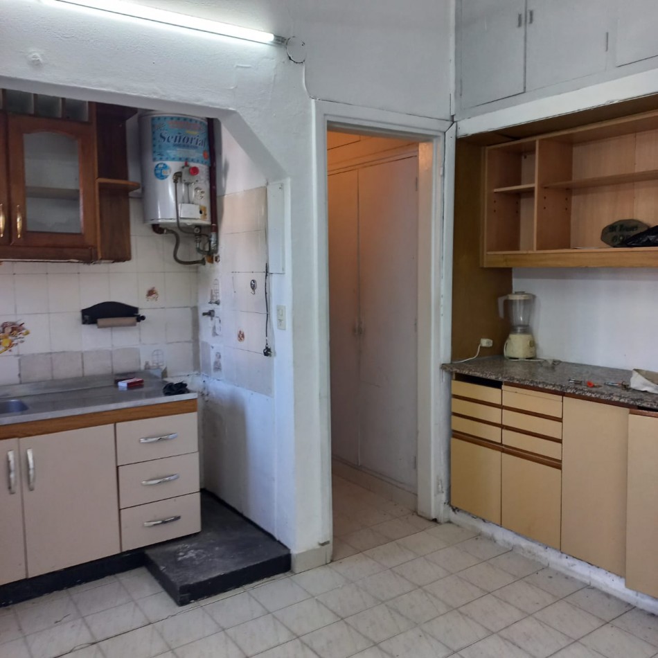 ALQUILER PH 2 AMBIENTES CIUDAD EVITA
