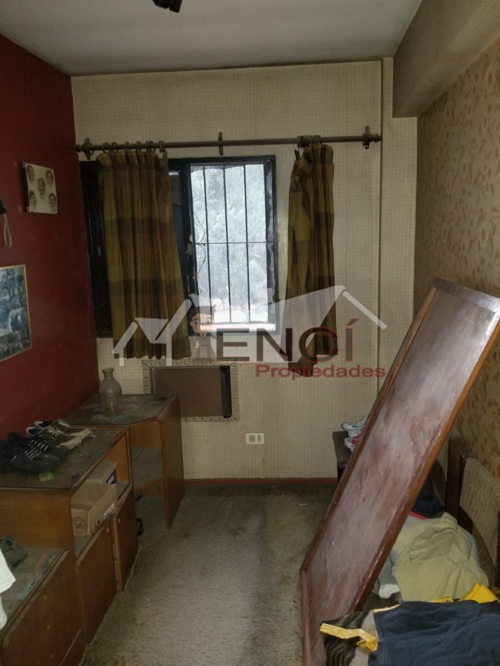 VENTA CASA 6 AMBIENTES VILLA PUEYRREDON