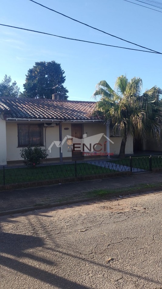 VENTA CASA 4 AMBIENTES CIUDAD EVITA