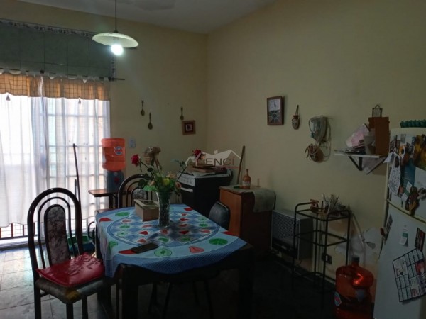 VENTA CASA 3 AMBIENTES Merlo