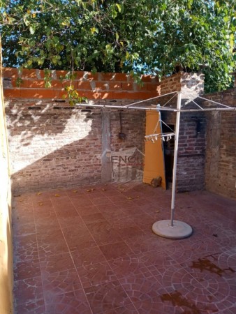 VENTA CASA 3 AMBIENTES Merlo