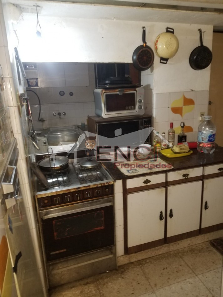 VENTA CASA 6 AMBIENTES VILLA PUEYRREDON