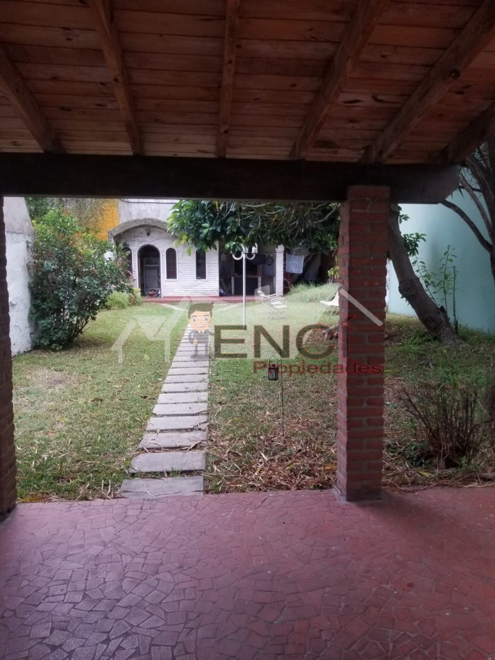 VENTA CASA 6 AMBIENTES VILLA PUEYRREDON