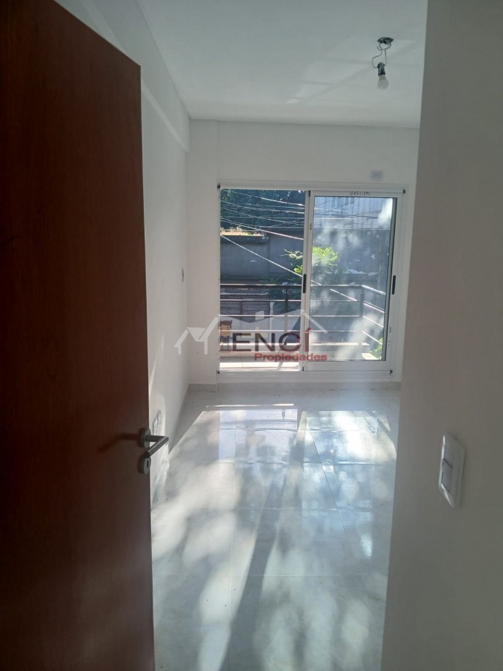 VENTA DEPARTAMENTO 2 AMBIENTES MATADEROS