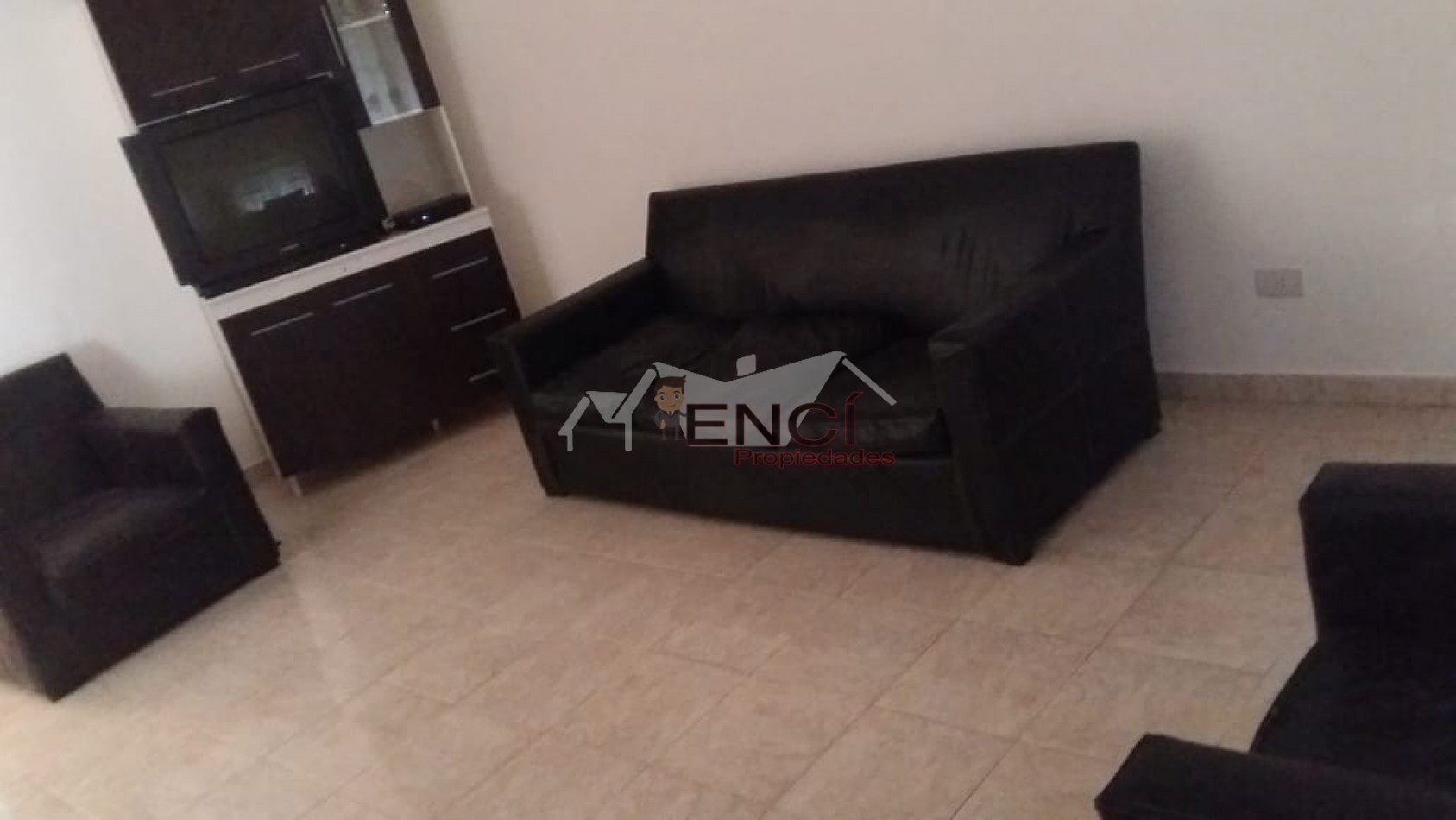 VENTA CASA 5 AMBIENTES Necochea