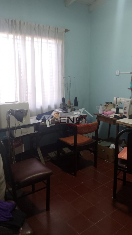 VENTA CASA 4 AMBIENTES CIUDAD EVITA