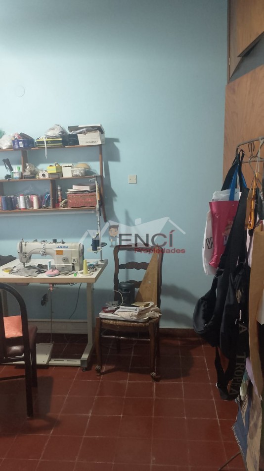 VENTA CASA 4 AMBIENTES CIUDAD EVITA