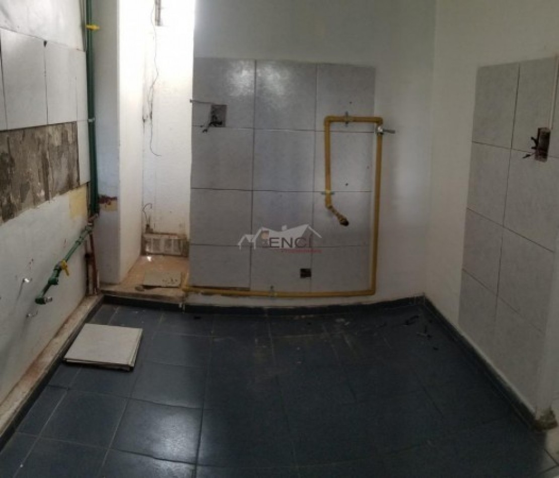 VENTA 3 LOCALES Lugano 1 y 2