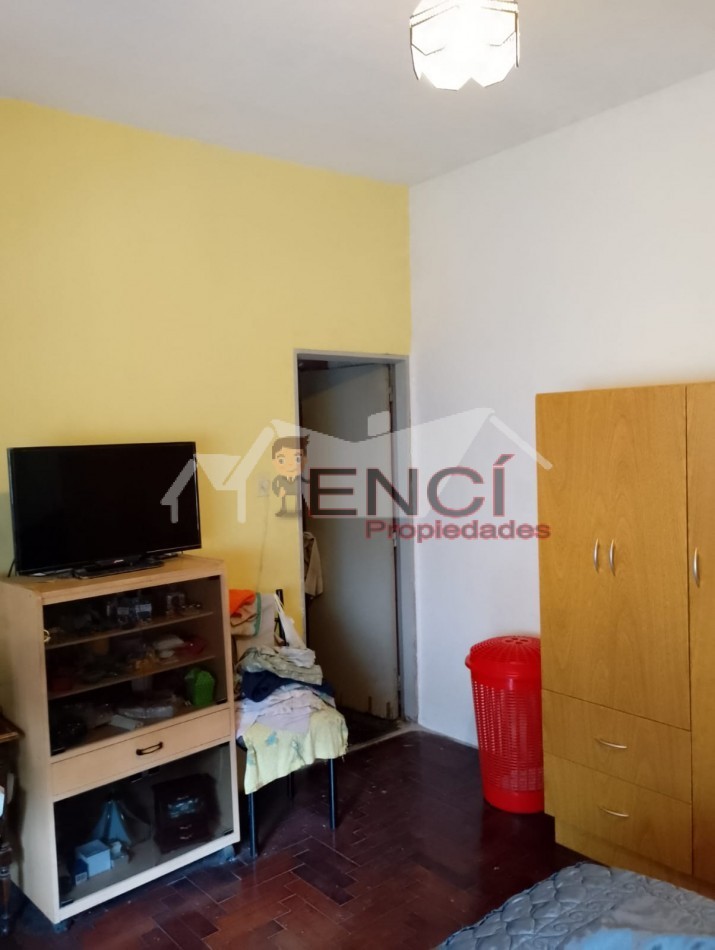 Terreno con Casa 8 ambientes VENTA Villa Lugano